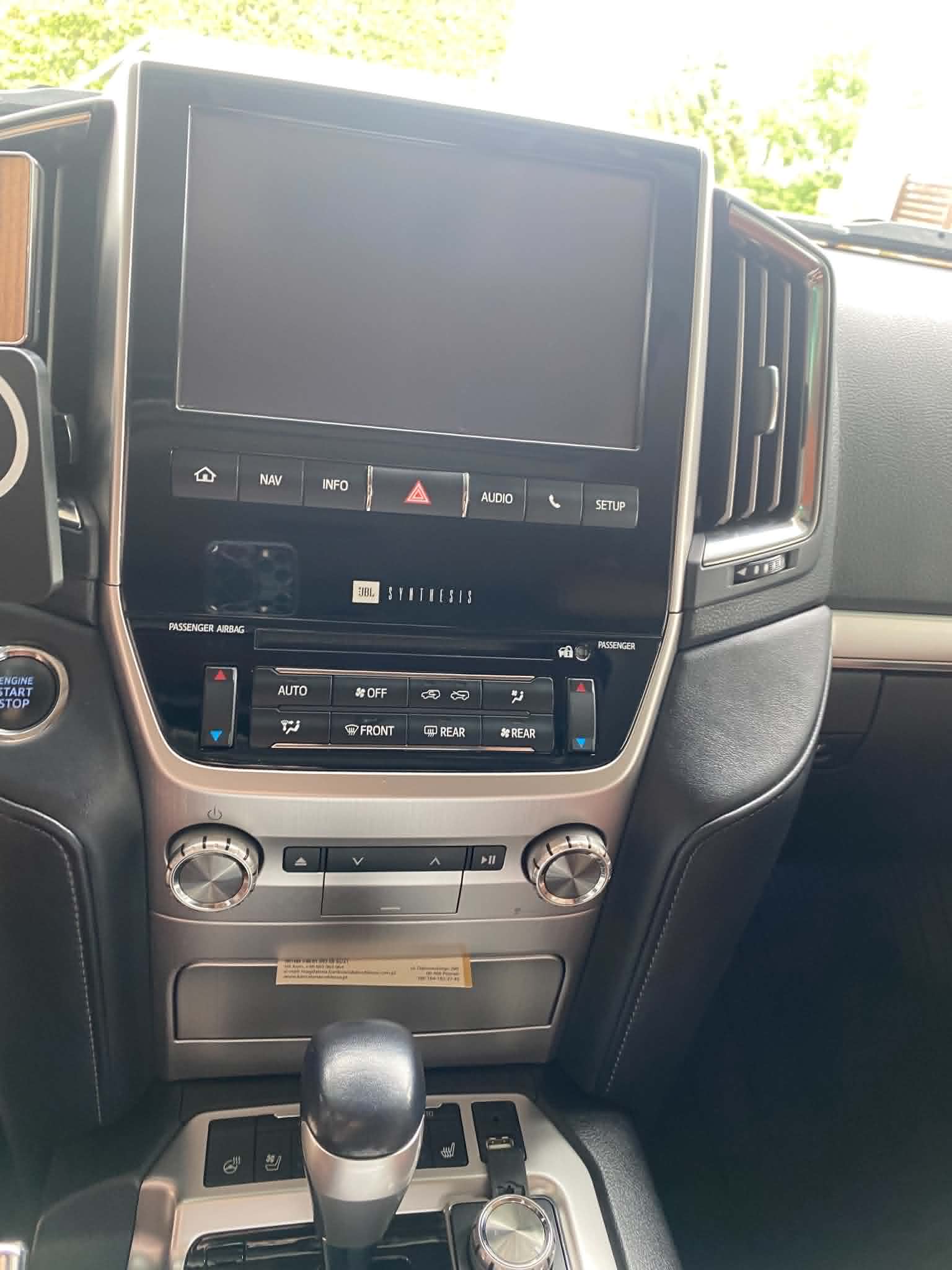 Toyota Land Cruiser V8 po detailingu