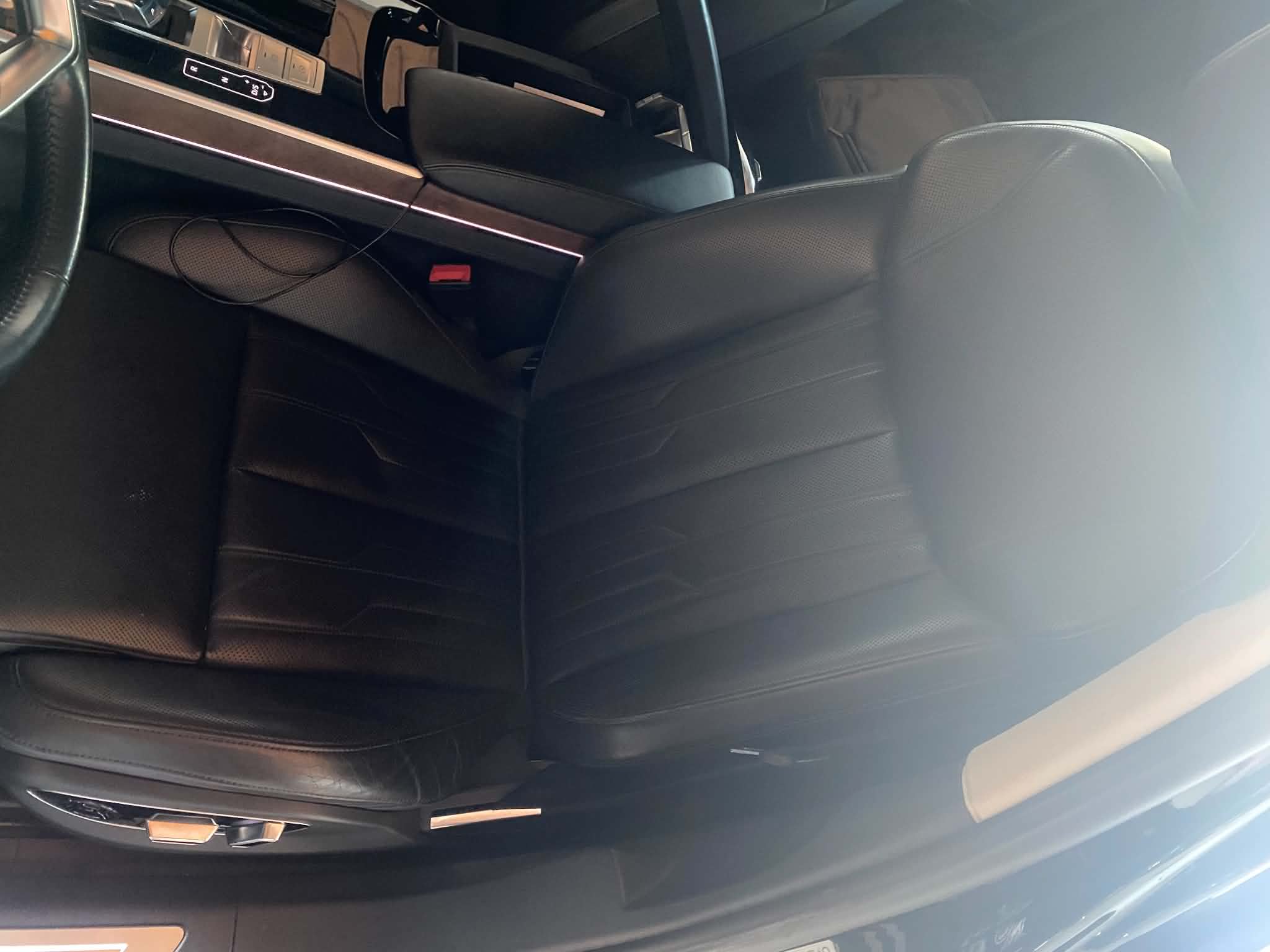 Audi A8 przed detailingiem