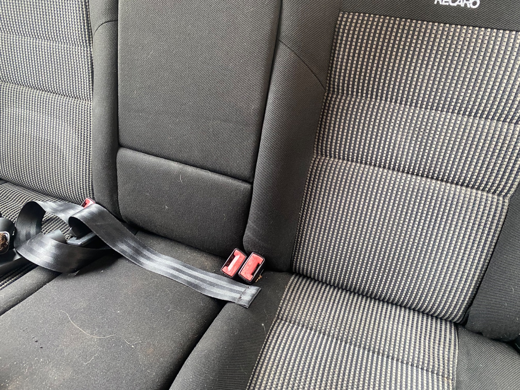 Volkswagen Golf przed detailingiem
