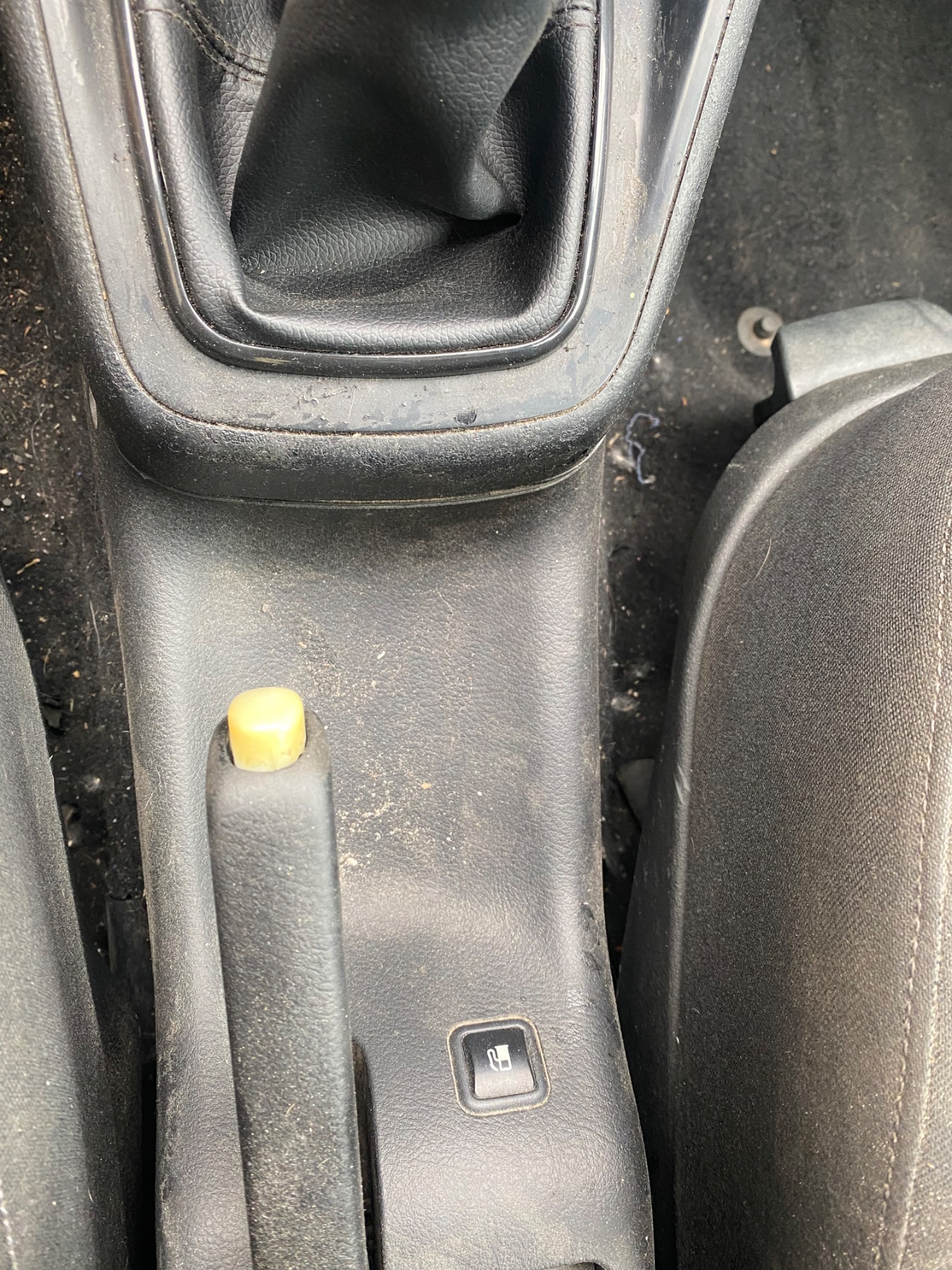 Volkswagen Golf przed detailingiem