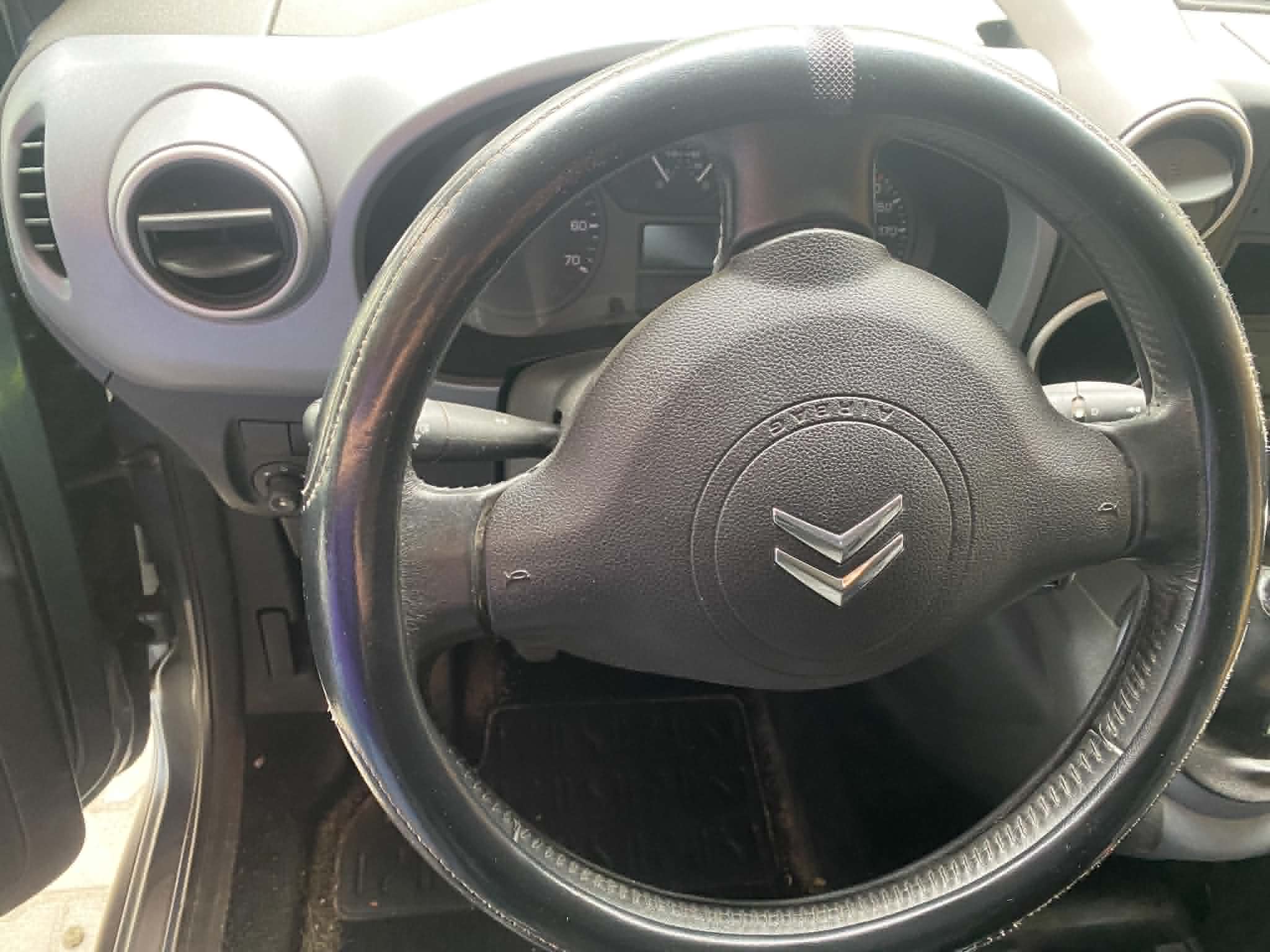 Citroën Berlingo przed detailingiem