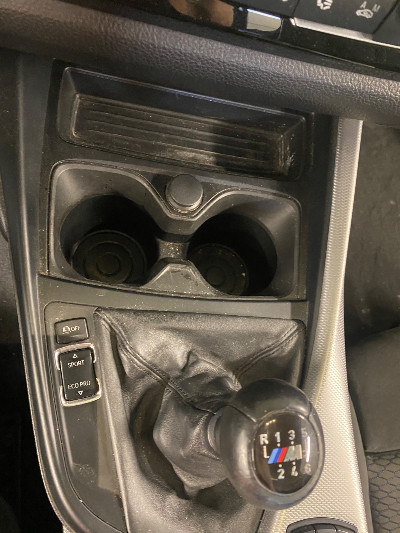 Bmw Serii 2 przed detailingiem