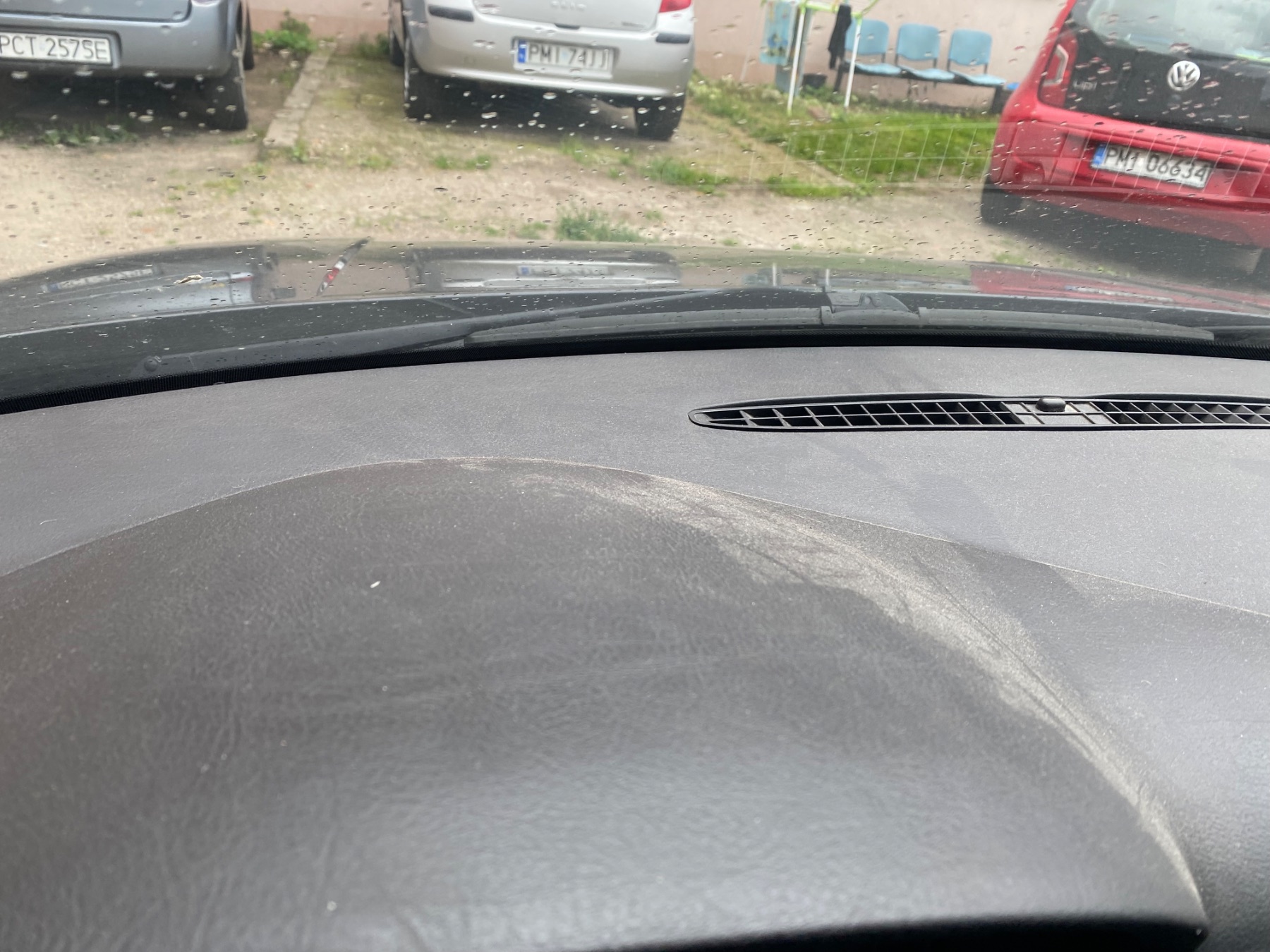 Volkswagen Golf przed detailingiem