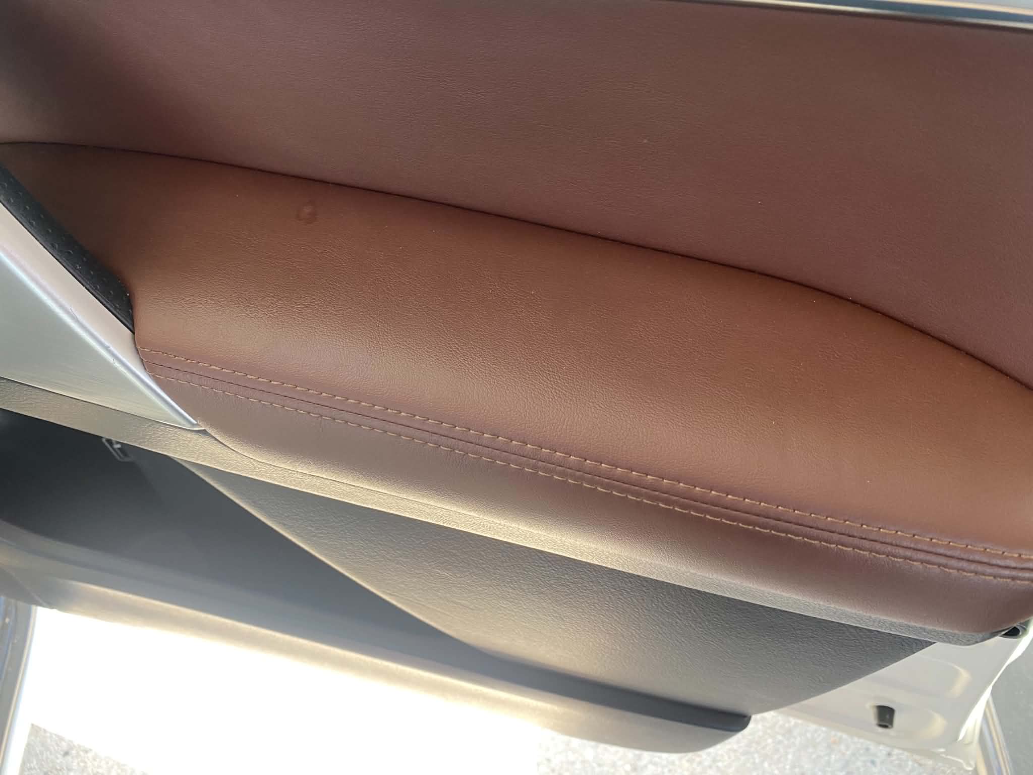 Toyota Land Cruiser V8 przed detailingiem